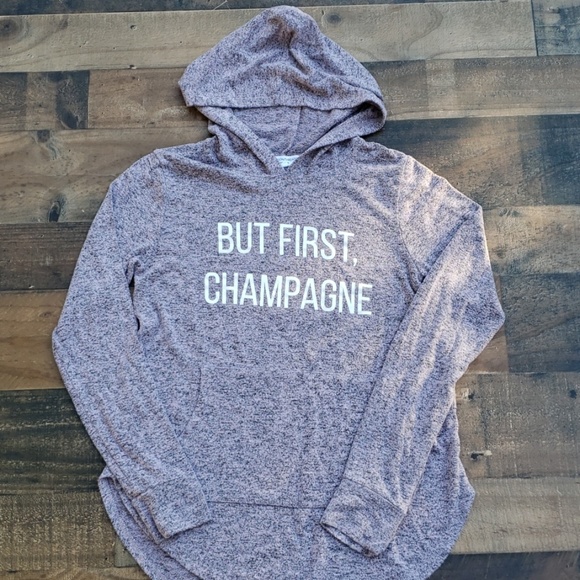 Grayson Threads Tops - 5/$25 Champagne Hoodie Sz Small
